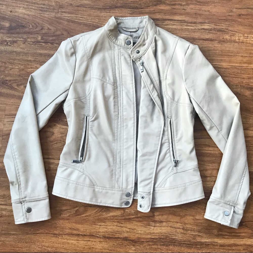 NWOT Bernardo Tan Jacket